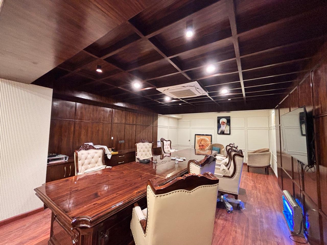 WhatsApp Image 2025-09-18 at 14.58.14_0b63ee82